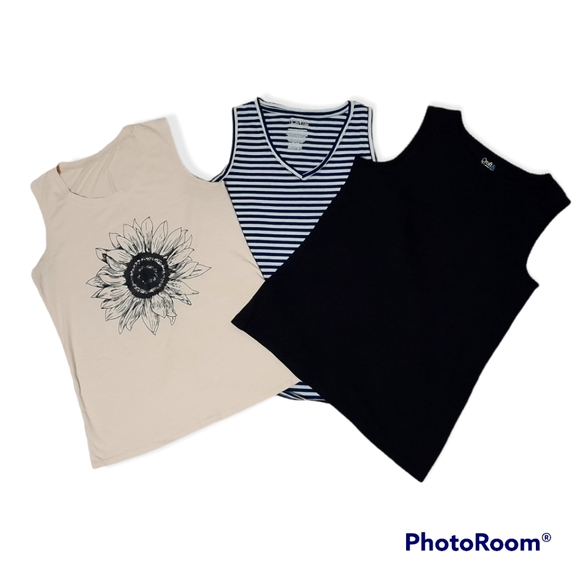 Tank Top Bundle, Small, Lot of 3 - Picture 8 of 8
